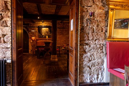  Innenbereich Caveau Weinstube in Gleiszellen-Gleishorbach - 